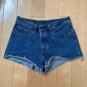 Levi’s 501 cCutoff Denim Dark Jean Shorts